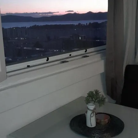 A&a Apartment *