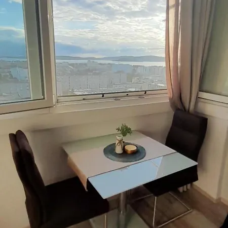 A&a شقة زادار